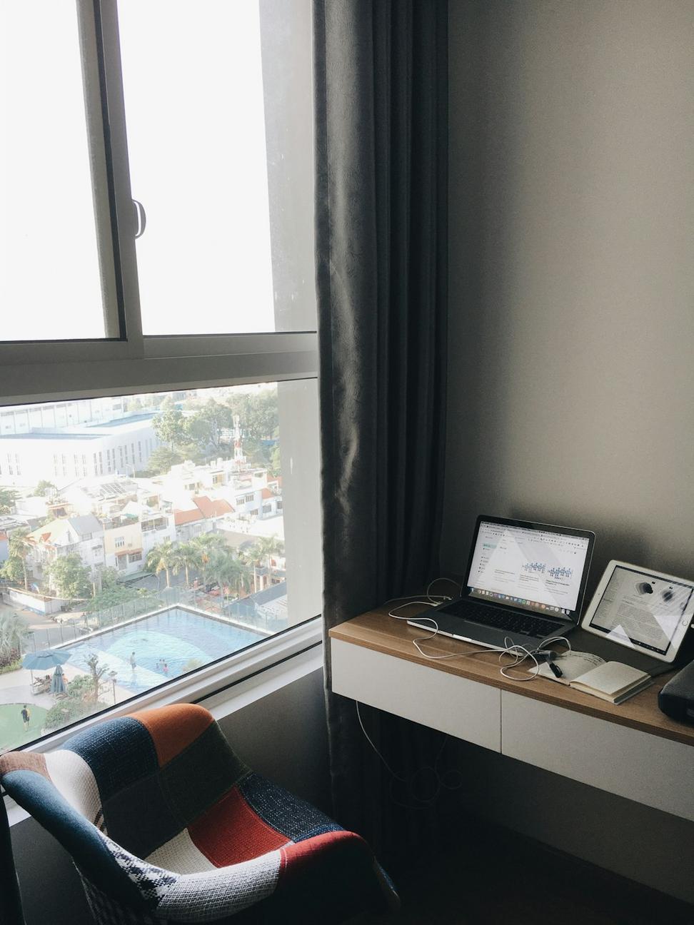 Business Class Room
